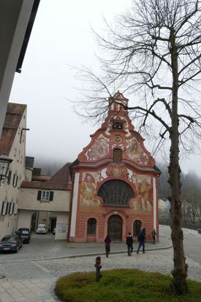 Red building
