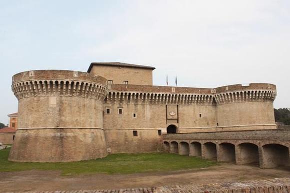 The seaside fortress, Rocca Roveresca, built on earlier Roman foundations, dates in its present form from the 14th century. Its purpose was to protect Senigallia from pirates and invaders. 