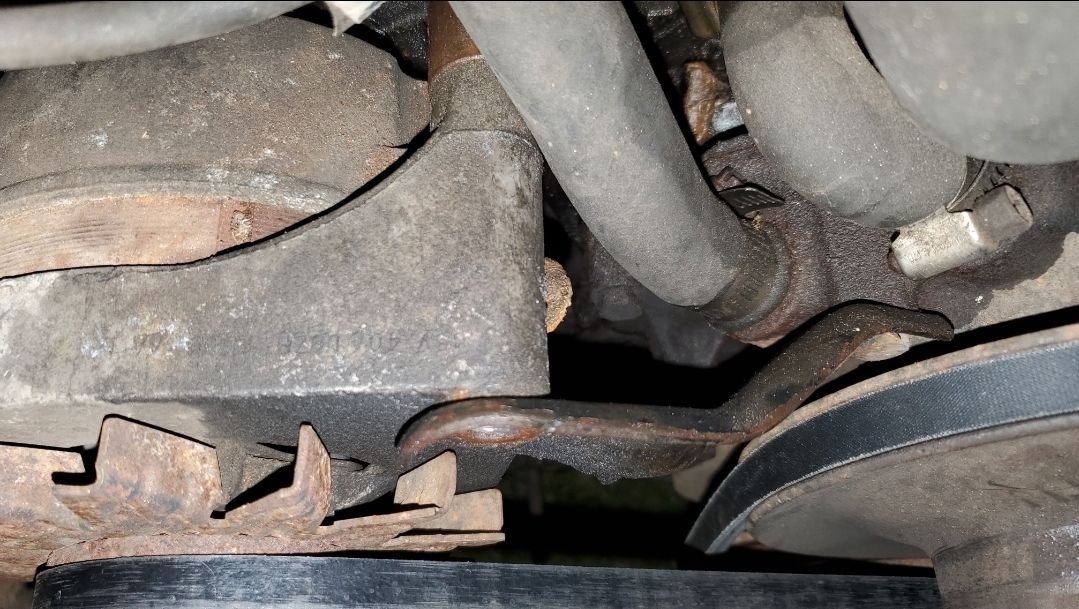 Broken Alternator Mounting Bolt Ford Truck Enthusiasts Forums