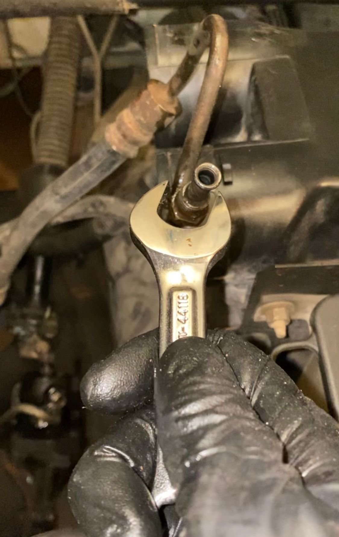 power Steering Gearbox Leak on 94 5.8 V8 f150xlt Ford Truck