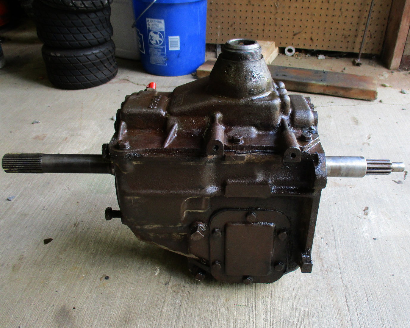 Borg Warner T18 Borg Warner T18 T19 4 Speed Transmission 4x4 ...