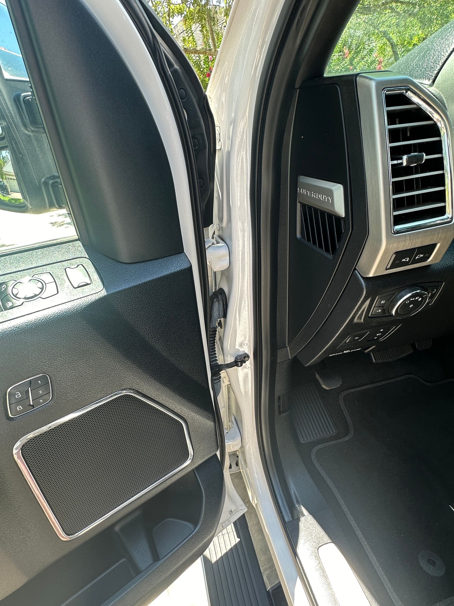 2017 Ford F-350 Super Duty - 2017 Ford Super Duty SRW 6.7L Diesel, Platinum, Original Owner, Low Miles - Used - VIN 1FT8W3BT7HEE61835 - 27,395 Miles - Ponte Vedra Beach, FL 32082, United States