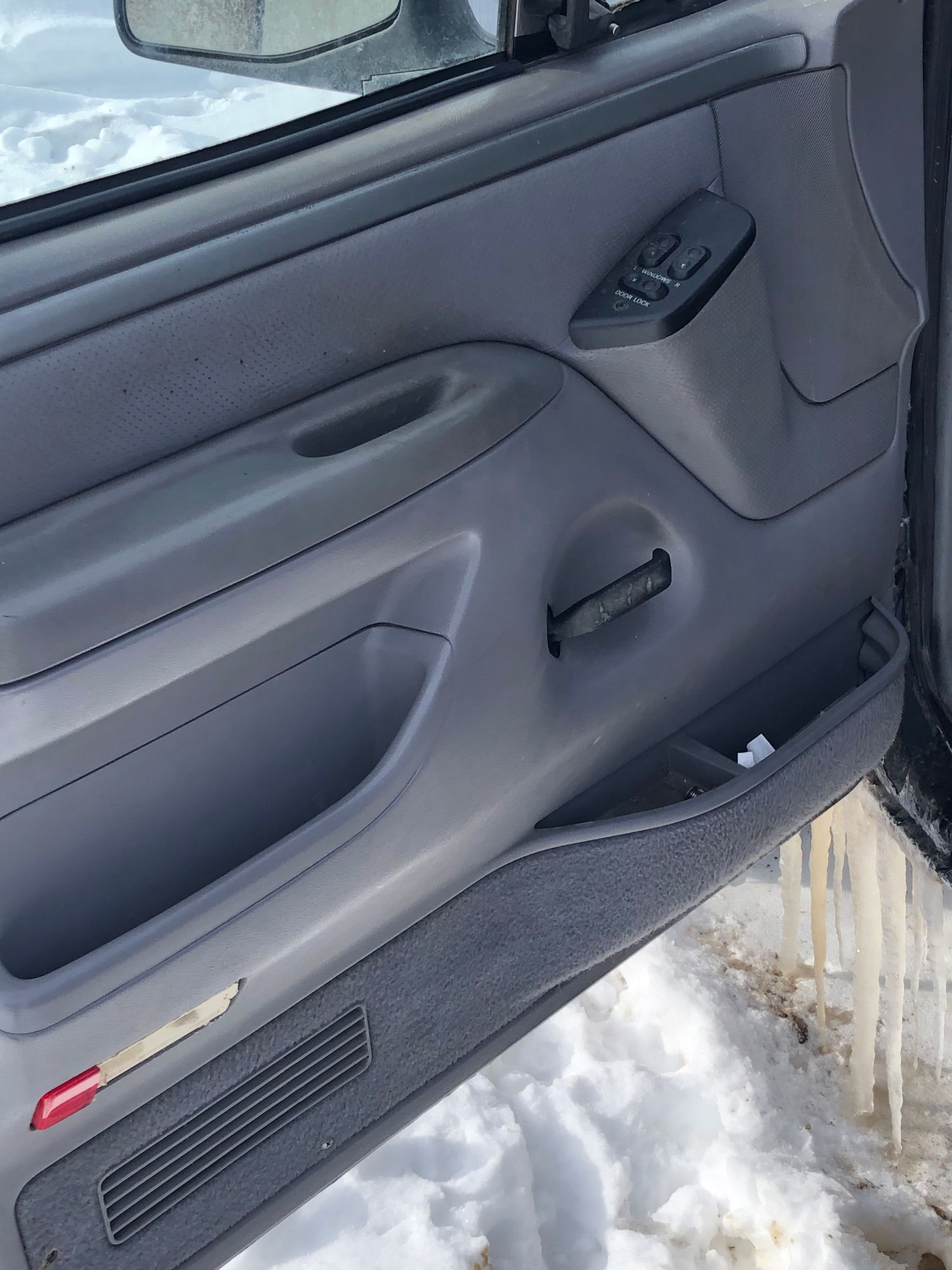 1995 Ford F-250 - Parting out 95 f250 - Used - VIN Sghdyh13556335( - 307,000 Miles - 8 cyl - 4WD - Automatic - Truck - Purple - Boonville, NY 13309, United States