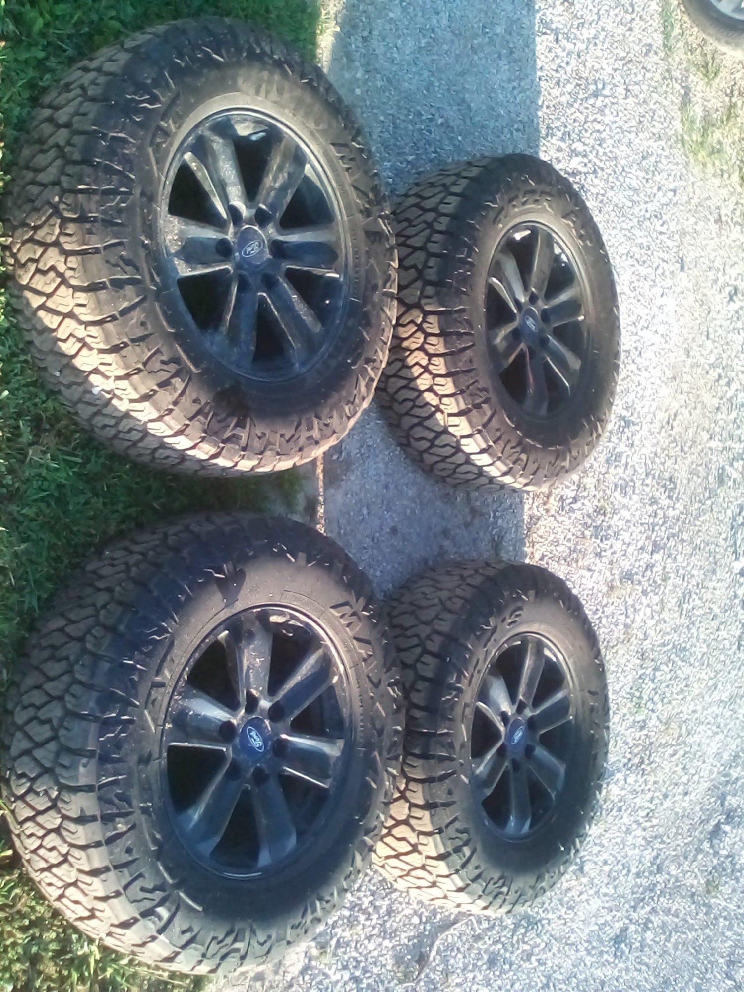 2016 Ford F-150 - F150 Wheels and Tires - Wheels and Tires/Axles - $950 - Willard, OH 44890, United States