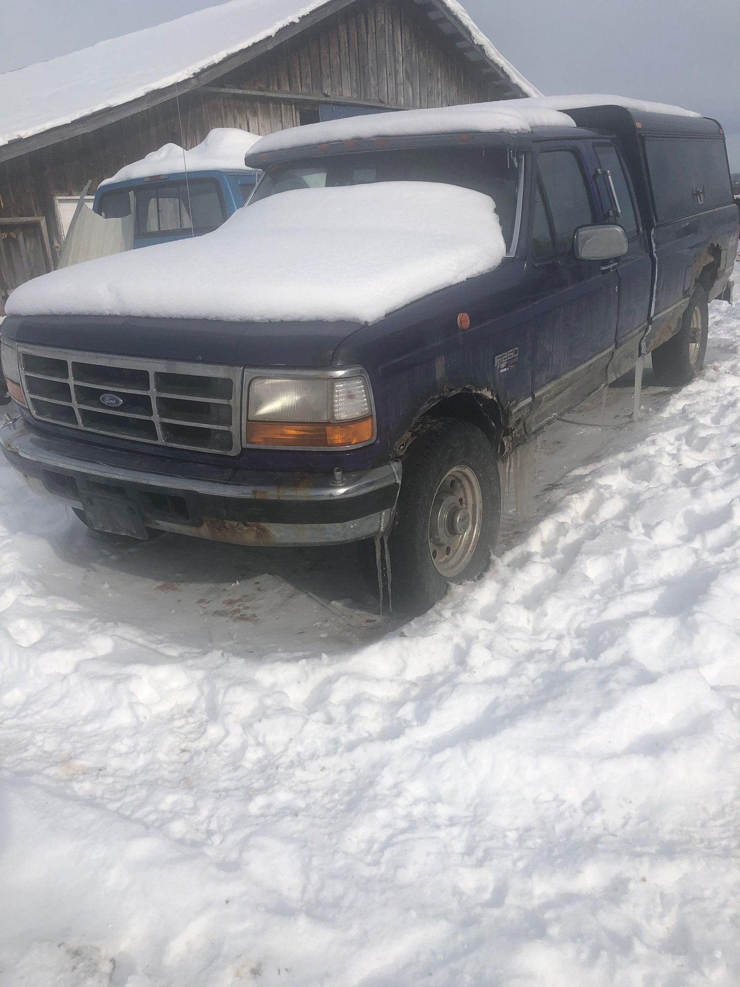 1995 Ford F-250 - Parting out 95 f250 - Used - VIN Sghdyh13556335( - 307,000 Miles - 8 cyl - 4WD - Automatic - Truck - Purple - Boonville, NY 13309, United States