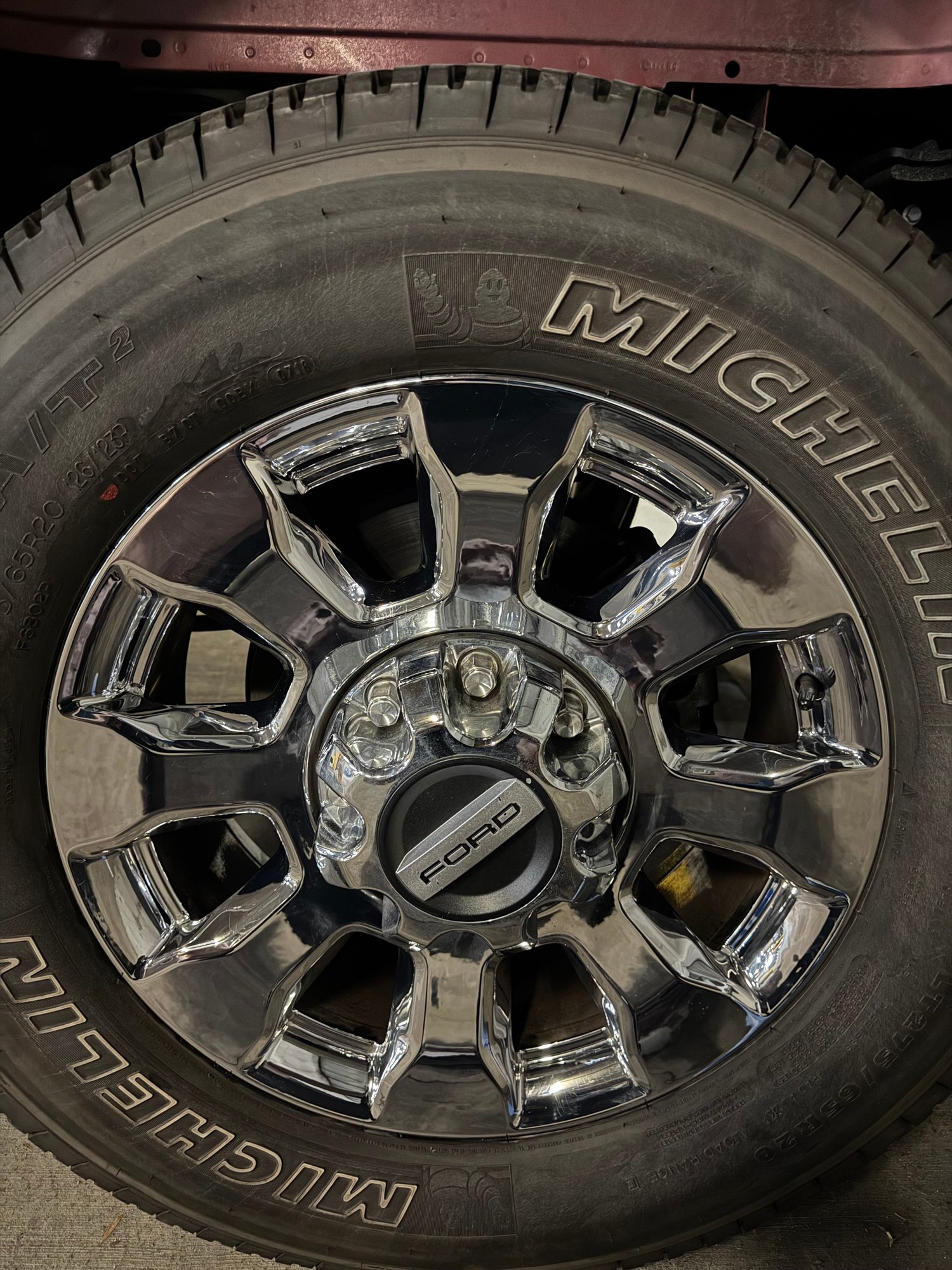 Wheels and Tires/Axles - 2018 F-250 Lariat 20" Chrome Wheels/Tires - Used - 2017 to 2022 Ford F-250 Super Duty - Sherman Oaks, CA 91401, United States
