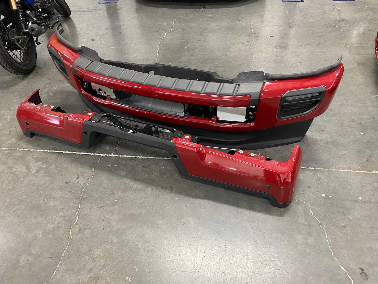 2020 Ford F-250 Super Duty - Painted Front and Rear bumpers off 2020 Platinum - Rapid Red - Las Vegas, NV 89118, United States