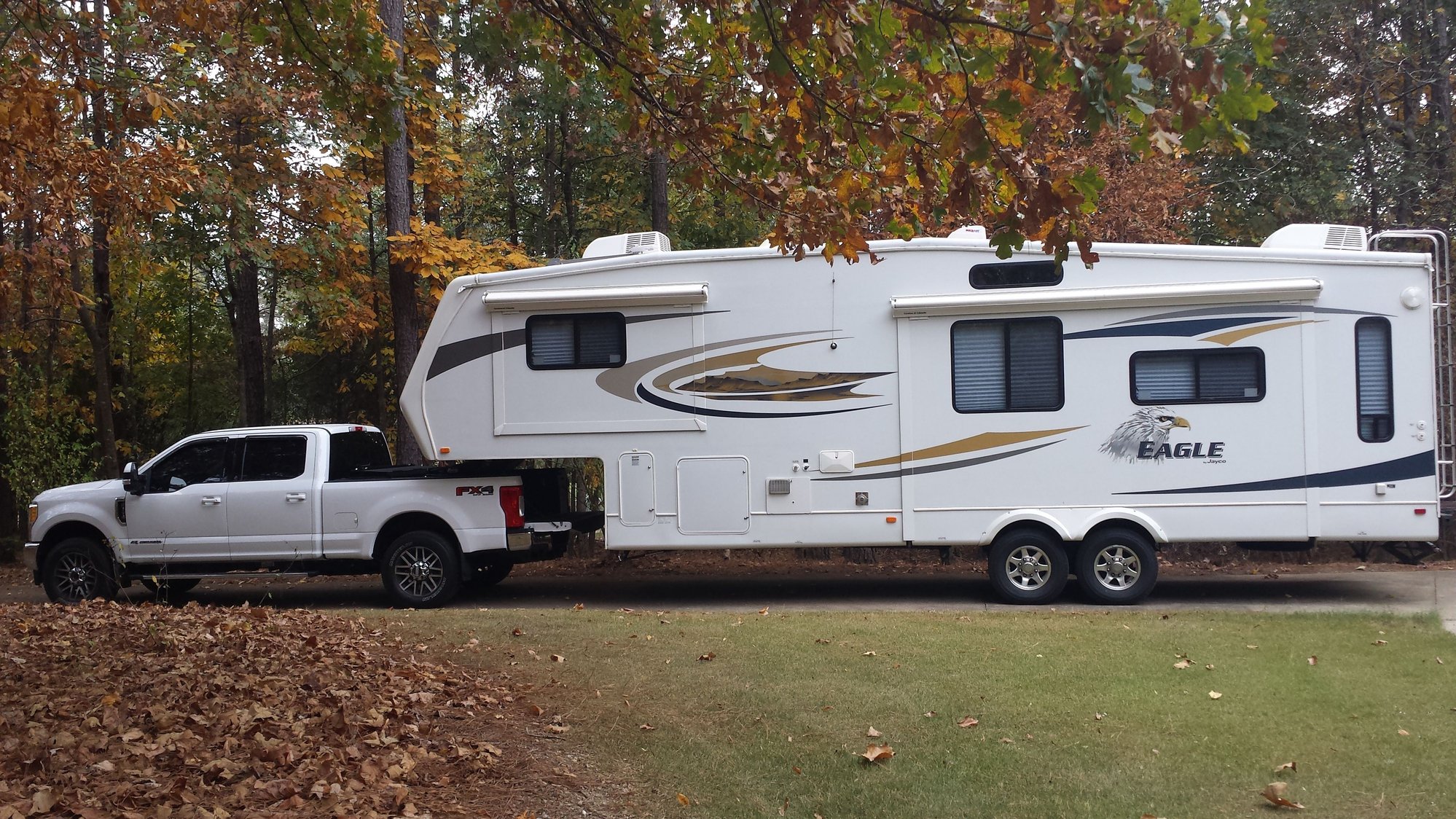 Hooked up 5th wheel Ford Truck Enthusiasts Forums