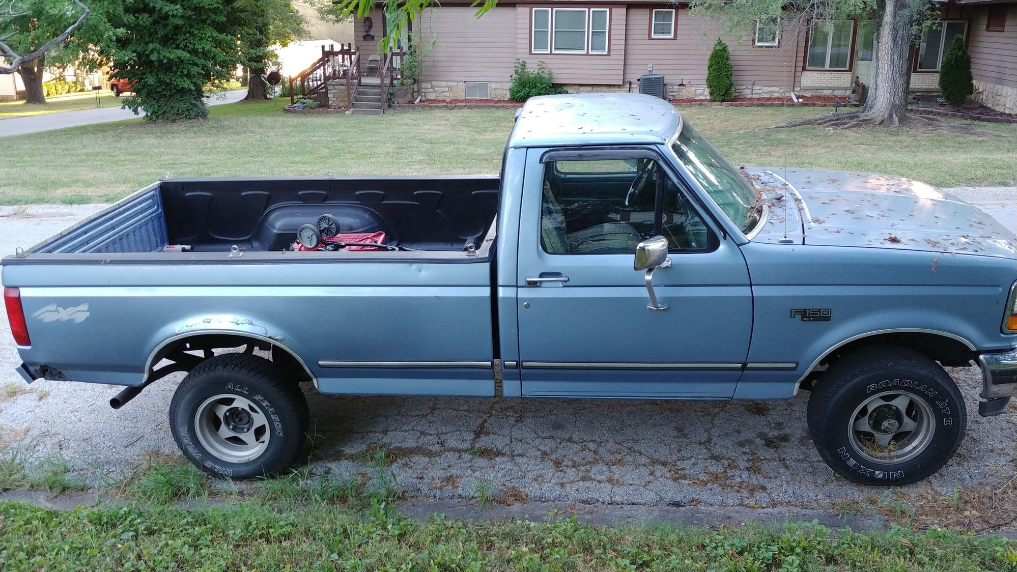 1996 Ford F-150 - '96 F150 XLT 5spd 4x4 RCLB $2500 O.B.O. - Used - VIN 1FTEF14Y9TLB07982 - 176,700 Miles - 6 cyl - 4WD - Manual - Truck - Blue - Kansas City, KS 66104, United States