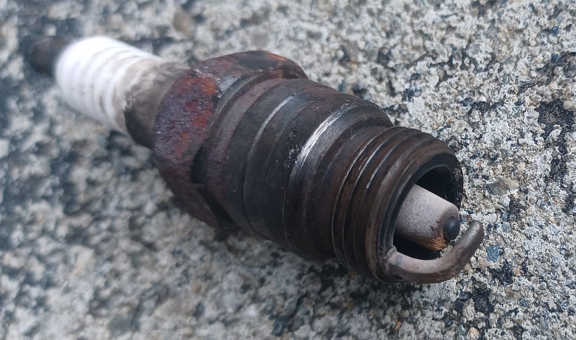 Spark plug issues fouling deposits anyone have any ideas for the cause