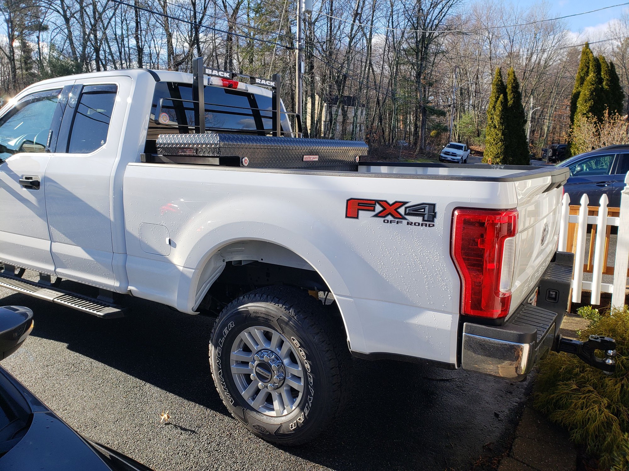 f150 in channel vent visor problems