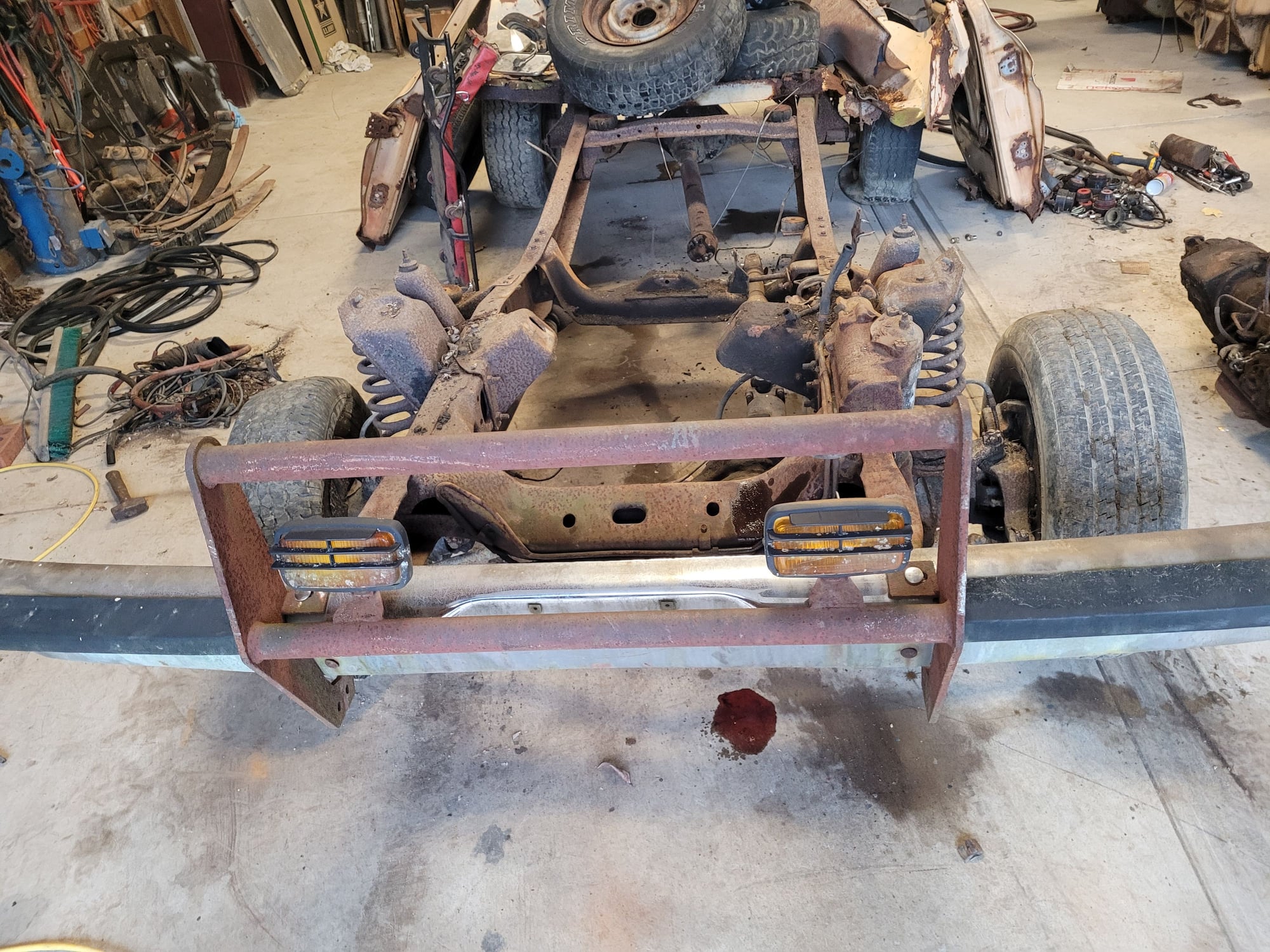 Drivetrain - 77 Ford f150 short bed 4x4 rolling chassis - Used - 0  All Models - North Fairfield, OH 44855, United States