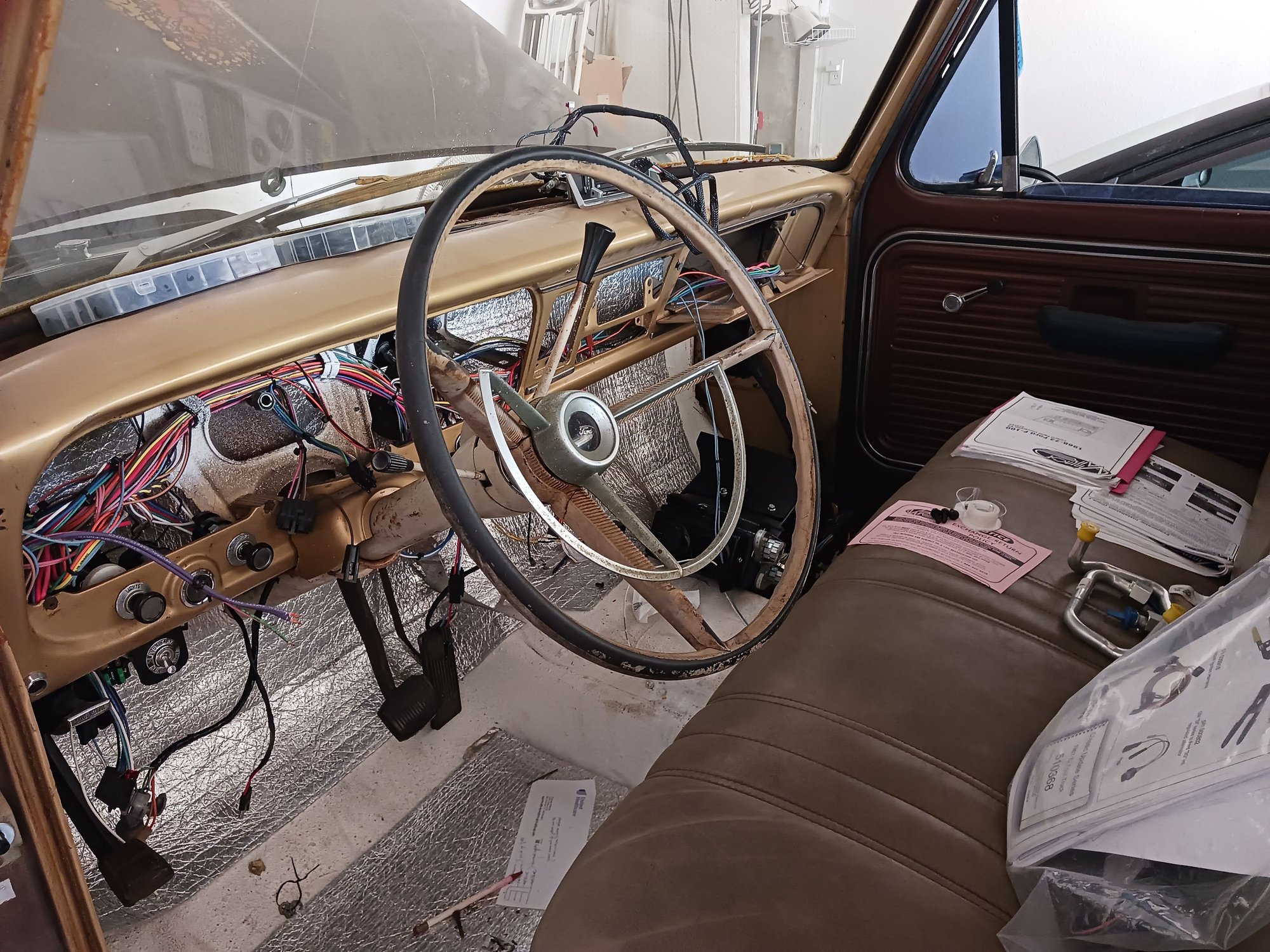1968 Ford F-250 - 1968 F250 Camper Special project - Used - VIN F25HRC75514 - 8 cyl - 2WD - Automatic - Truck - Brown - San Antonio, TX 78216, United States