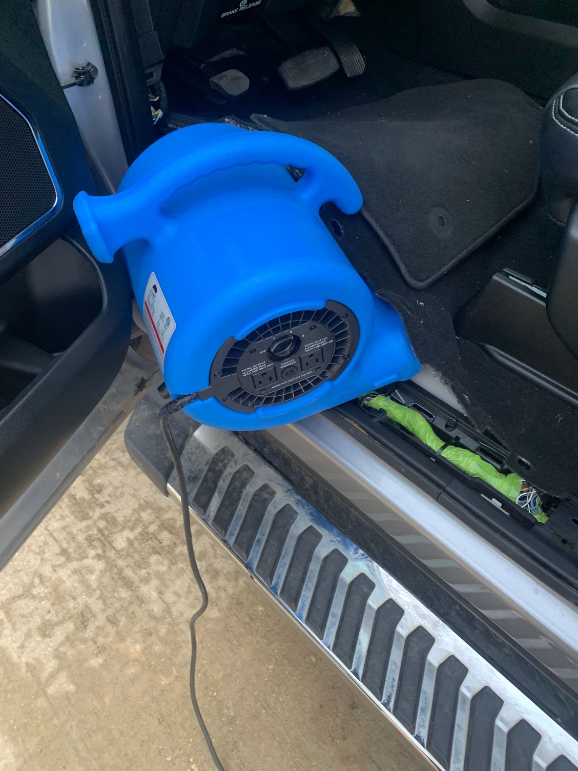 Vents on back side of cab? Page 2 Ford Truck Enthusiasts Forums