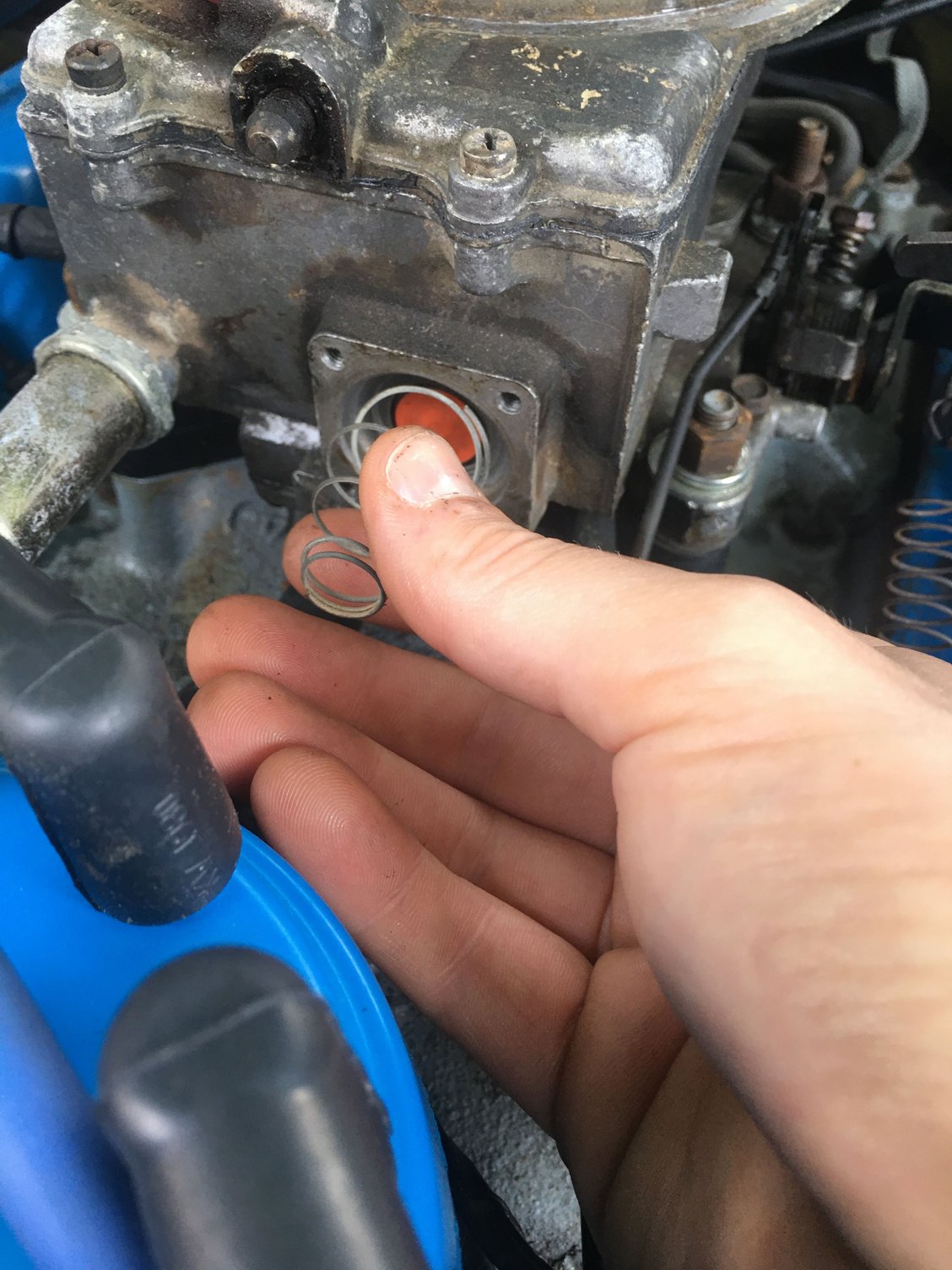 2 BBL Leaking Fuel Onto Intake Manifold Ford Truck Enthusiasts Forums