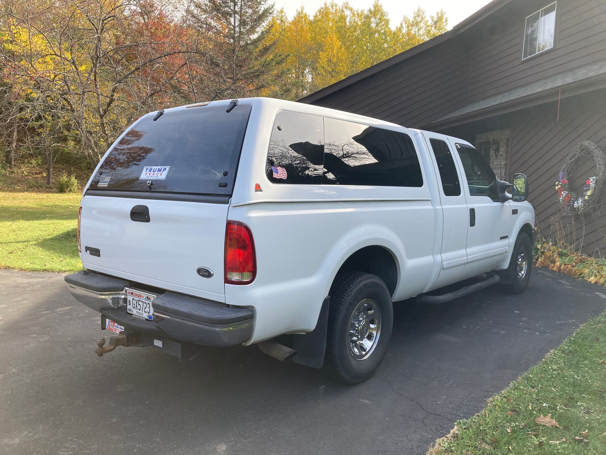 2002 Ford F-250 Super Duty - FS - Clean 2002 F250 7.3/4r100 2wd - Used - VIN Please ask. - 190,000 Miles - 8 cyl - 2WD - Automatic - Truck - White - Mukwonago, WI 53149, United States