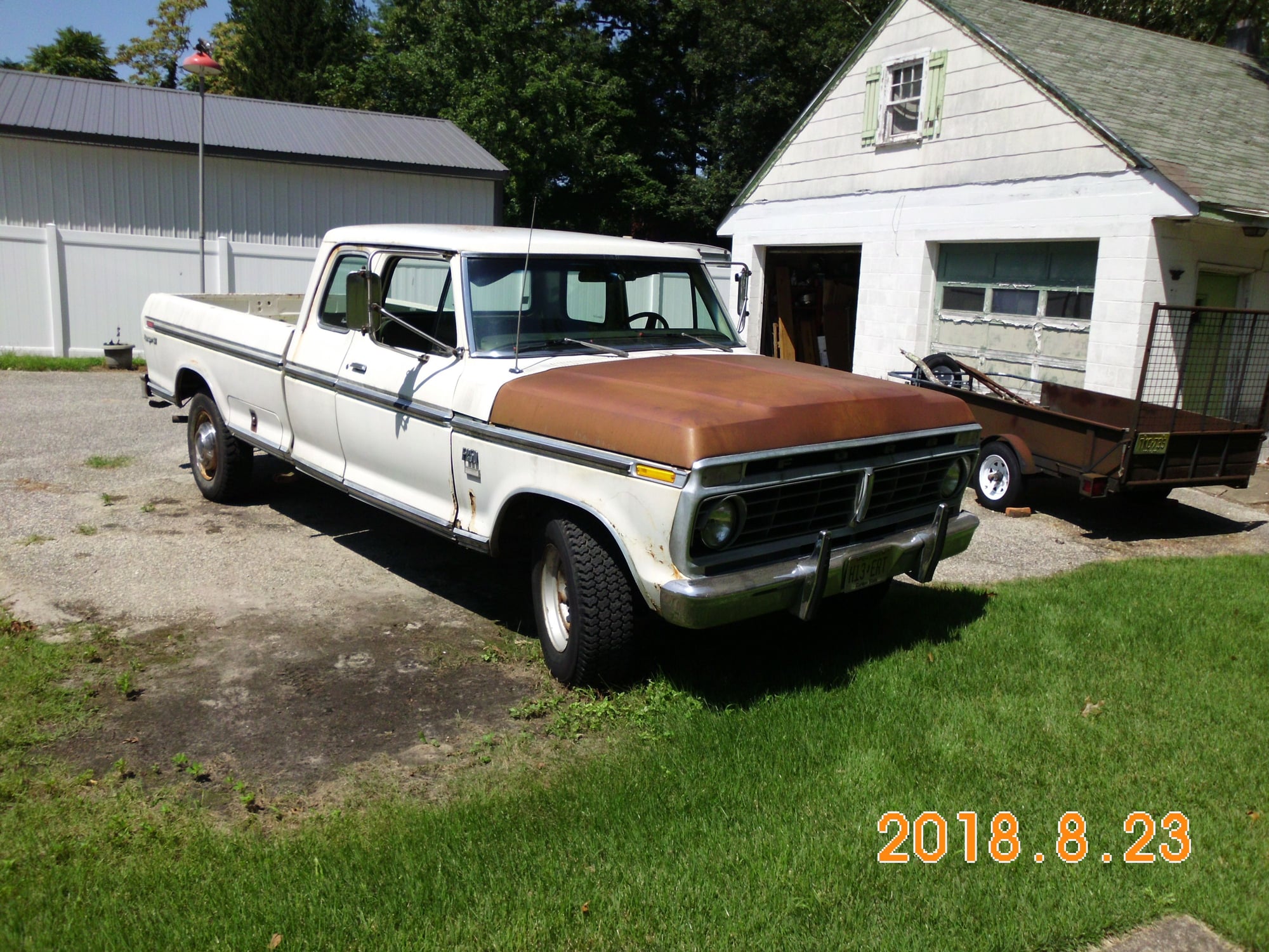1975 Ford F-250 - 1975 Ford F-250 XLT Ranger, Super Cab Camper Special. - Used - VIN F25YKX61539000000 - 87,231 Miles - 8 cyl - 2WD - Manual - Truck - White - Hammonton, NJ 08037, United States