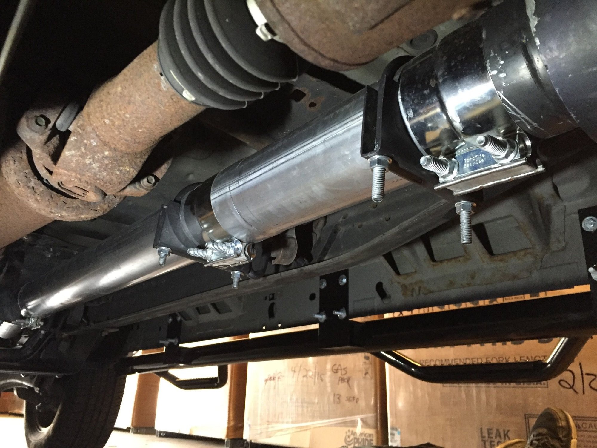 Band clamps vs UBolts on exhaust. Unbelievable difference Ford Truck