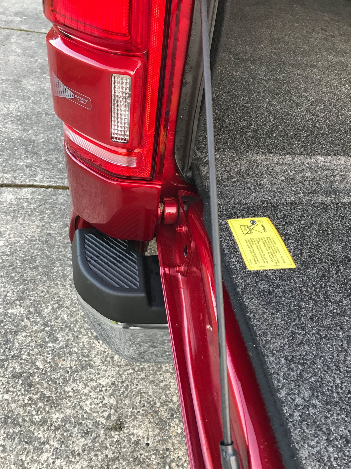 Right tailgate hinge 2017 f150 Ford Truck Enthusiasts Forums
