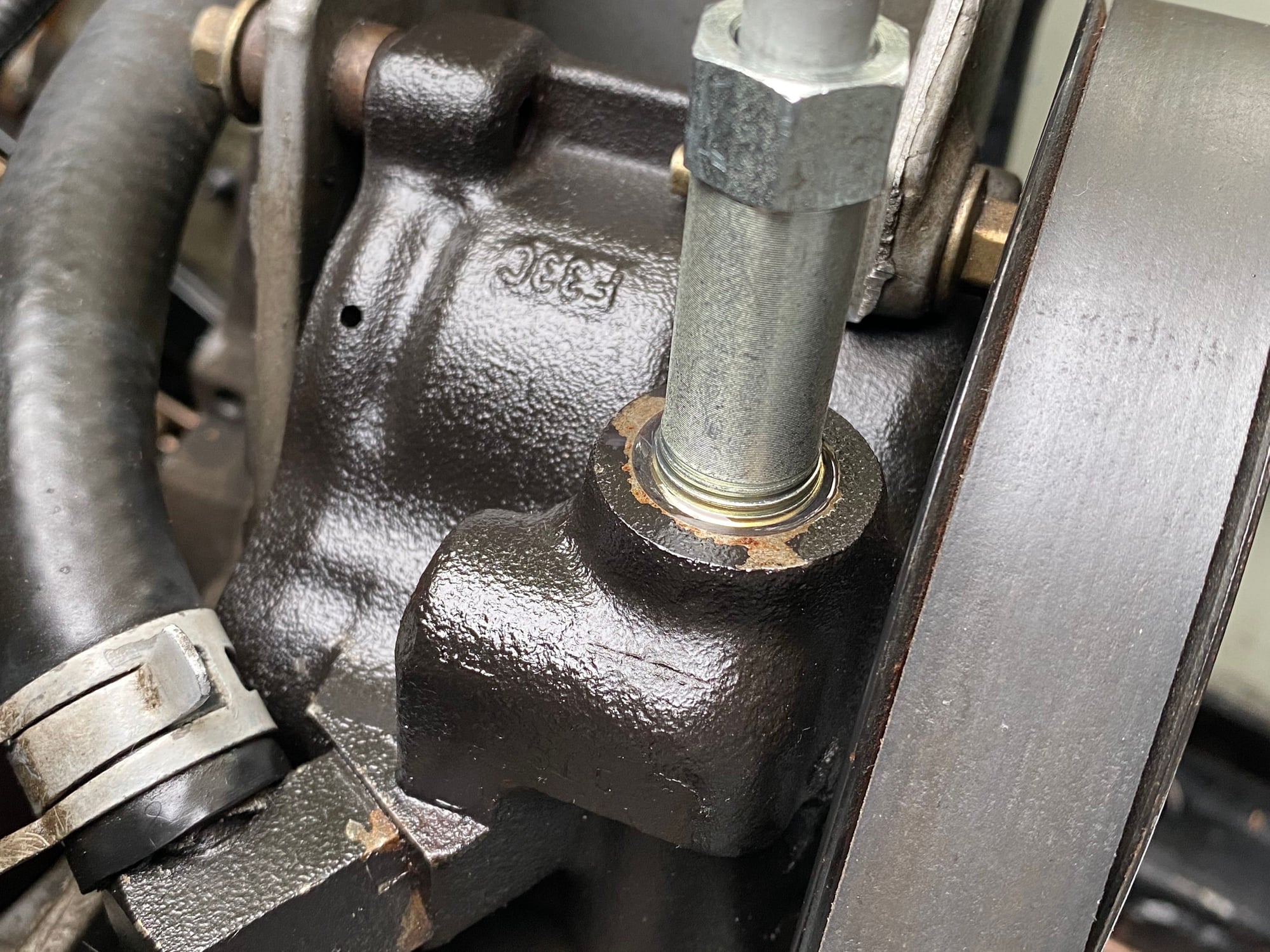 Slow seeping leak from power steering pump - Ford Truck Enthusiasts Forums