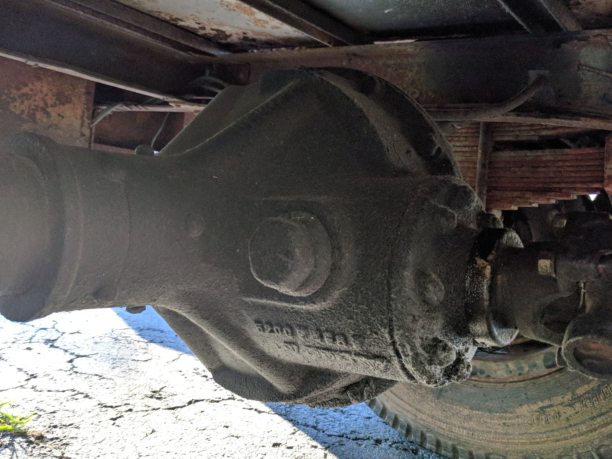 Help Identifying and servicing this rear axle - Ford Truck Enthusiasts ...