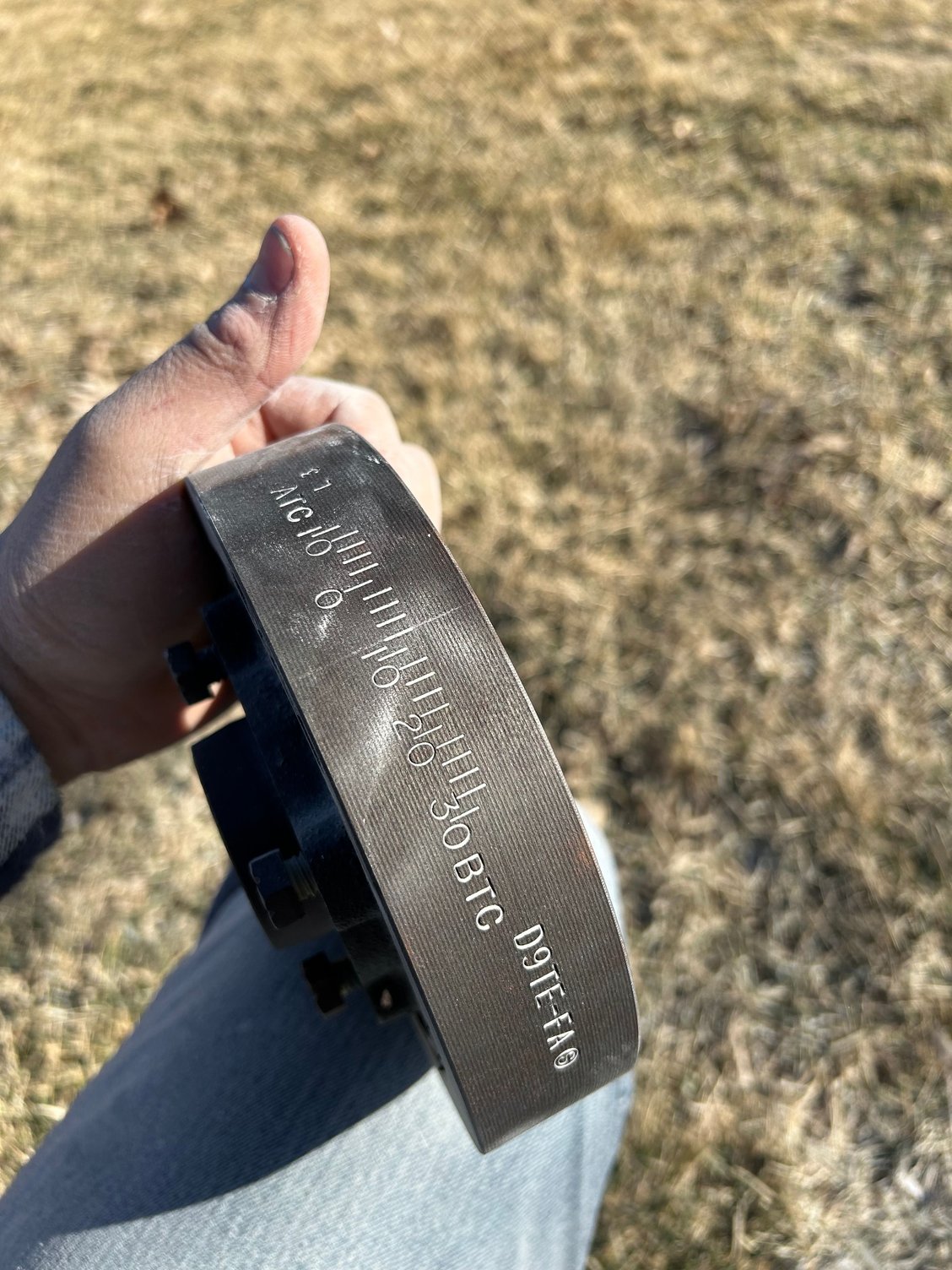 I was really impressed when the numbers started to appear. You can see it really good here because the soda is down in the grooves. Call me impressed on this part.