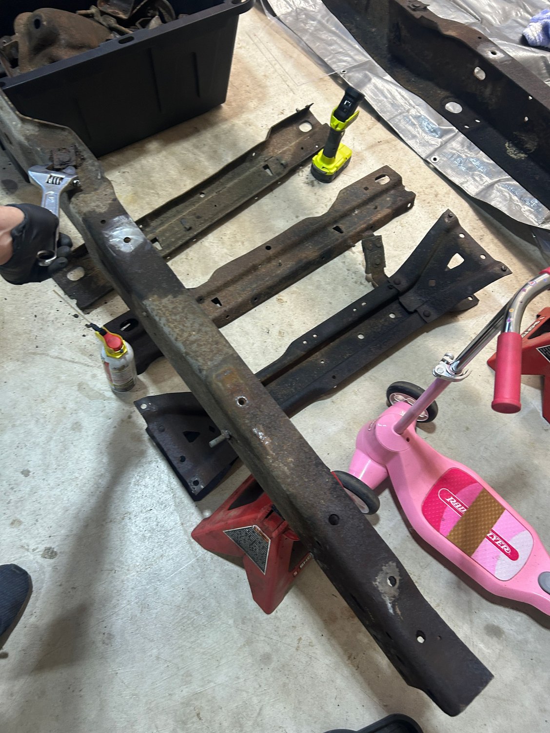 all other cross members removed