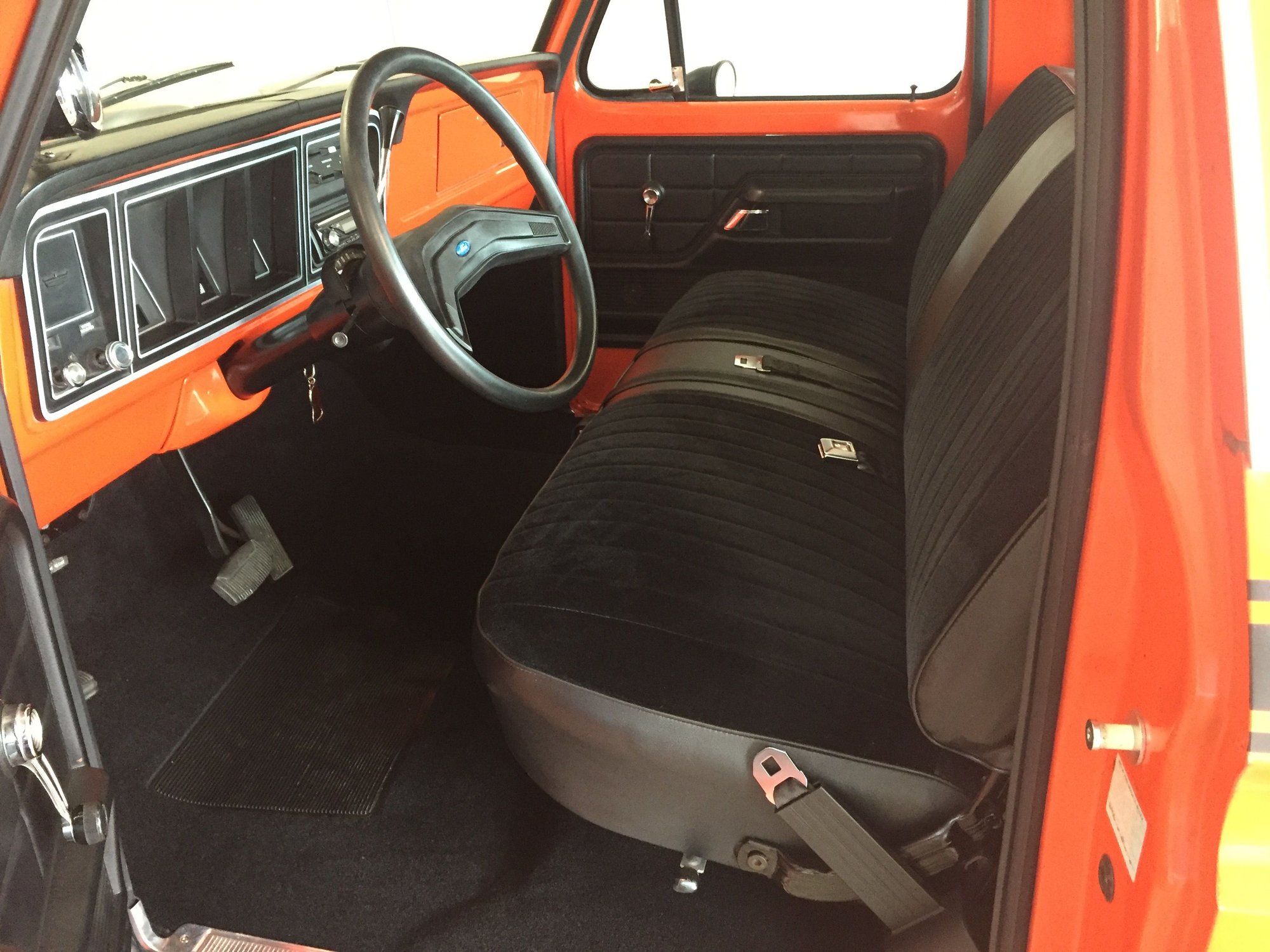 1975 Ford F-100 - 1975 Ford F-100 SHORT BED 2WD ORIGINAL 302 AUTOMATIC RESTOMOD - Used - VIN F10GNX03355 - 56,400 Miles - 8 cyl - 2WD - Automatic - Truck - Orange - Spring Mills, PA 16875, United States