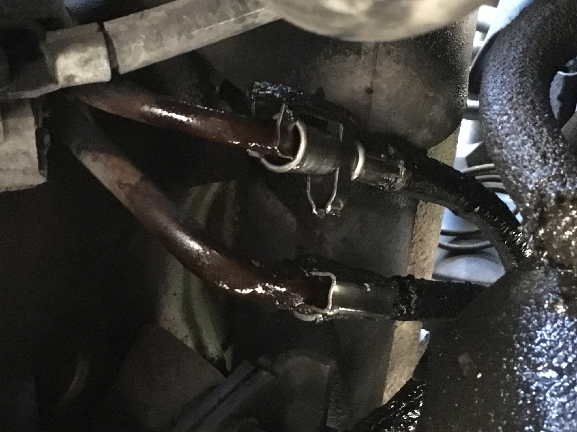 gas line leaking on top of gas tank on 1999 jeep grand cherokee