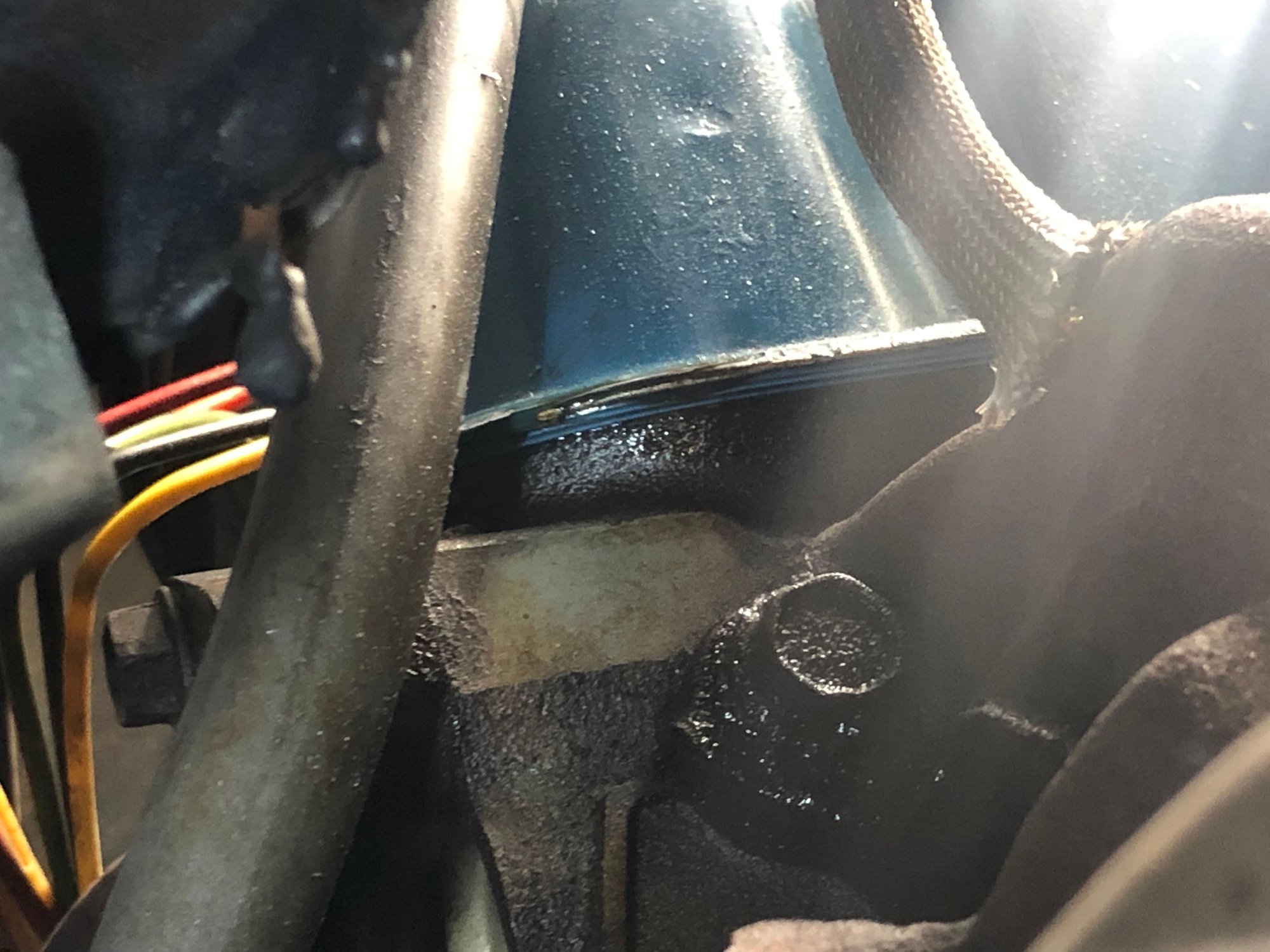 oil leak from valve covers? Ford Truck Enthusiasts Forums