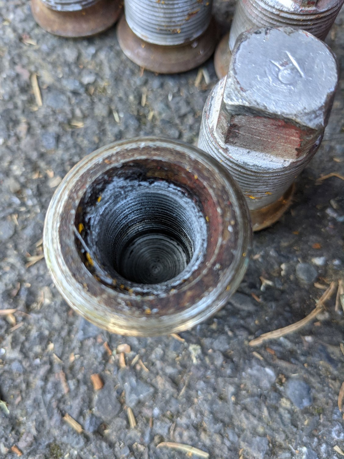 Antisieze on wheel studs Ford Truck Enthusiasts Forums