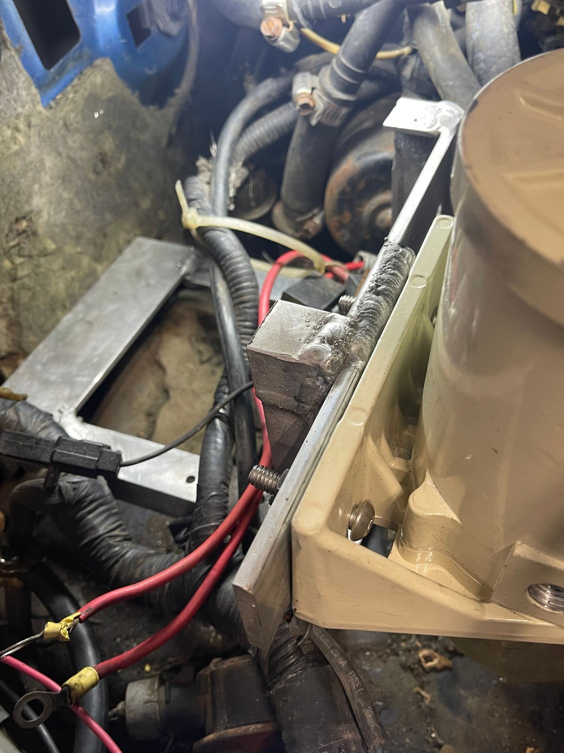 Separator Bracket