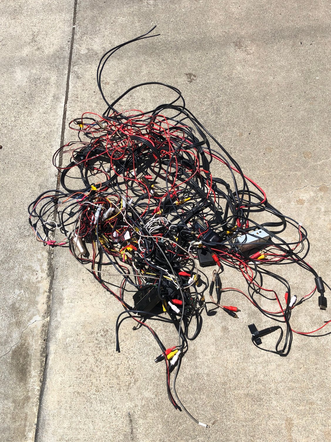 Any idea what this wiring hack is for???? - Ford Truck Enthusiasts Forums