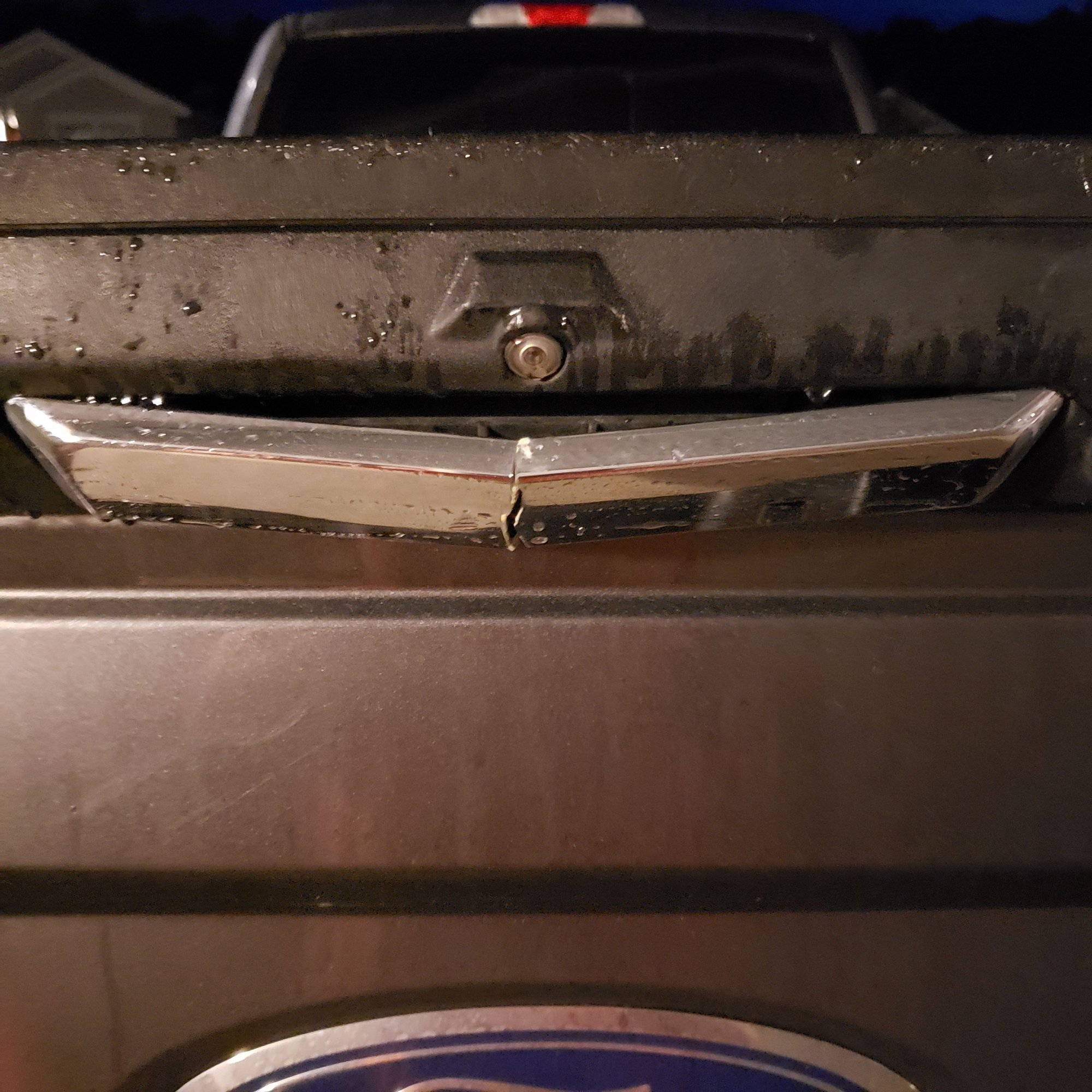 Broken tailgate handle plastic chrome Ford Truck Enthusiasts Forums