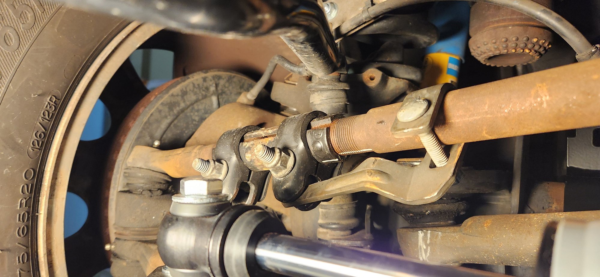 F350 Outer Tie Rod End Adjustment Sleeve SAFETY WIRE Ford Truck