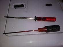 These are the screw drivers i used to clean thw hole that accesses the swirl chamber.