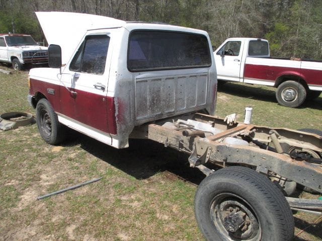 2014 Ford F-250 Super Duty - Parting out my 1989 F250 351W auto 2WD - Millen, GA 30442, United States
