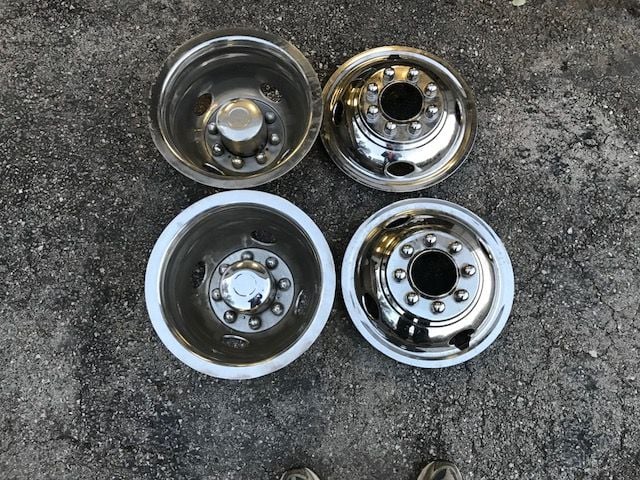 Accessories - 16" Chrome wheel caps - Used - 1999 to 2018 Ford F-250 - 1999 to 2018 Ford F-350 - Austin, TX 78641, United States