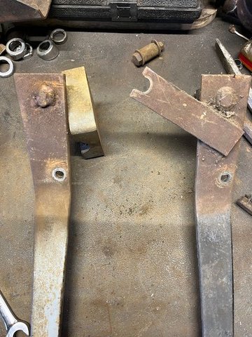 close up of the lever arm on the right that's missing from the '66.  All other aspects of the pedal box are the same with the exception of the bump-stop between the '65 and later '66.  I should note that the spare pedal box I have from a '66 cab also has this lever arm but the bump-stop from the '66 model year.