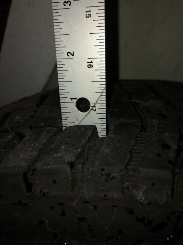 Wheels and Tires/Axles - 2019 F450 wheels & tires 19.5 - Used - San Diego, CA 92110, United States