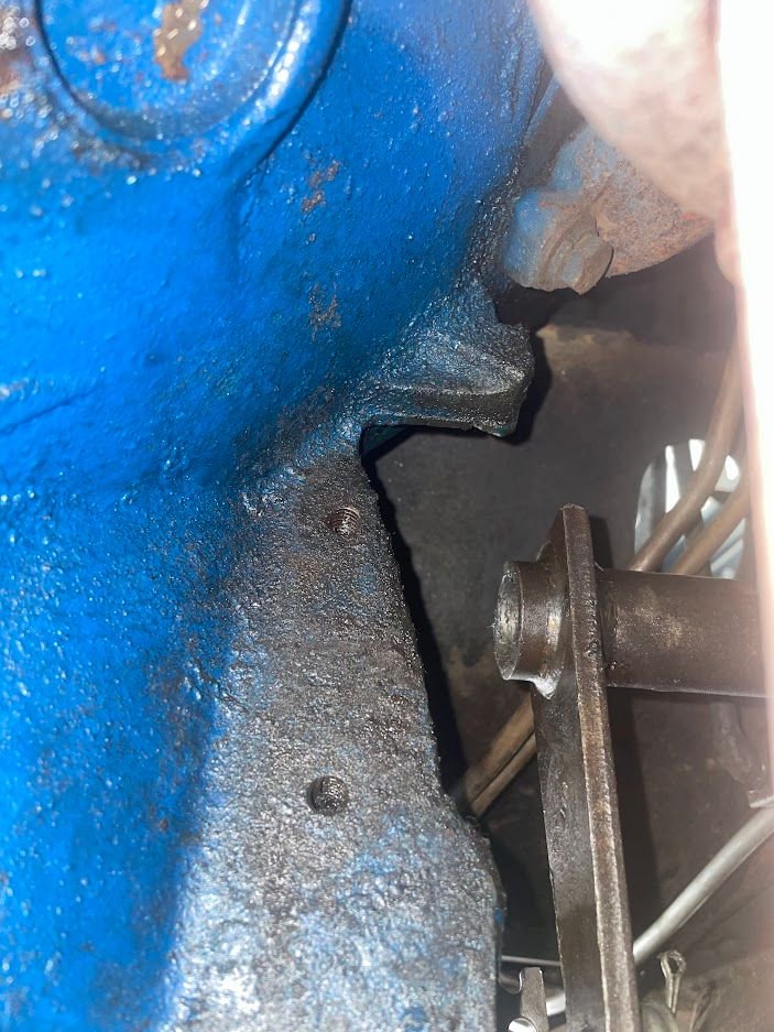 FE 352 Clutch Equalizer Pivot question - Ford Truck Enthusiasts Forums