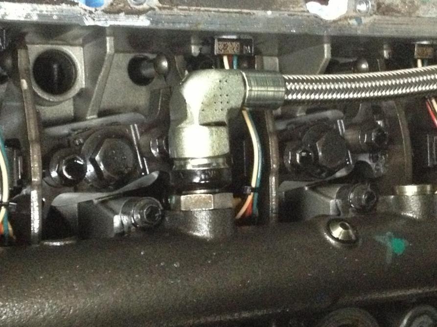 Early 6.0 oil rail fitting broken Ford Truck Enthusiasts Forums