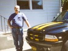 97 Dakota Sport - 318 V8 Auto  Yellow stripes went bumper to bumper