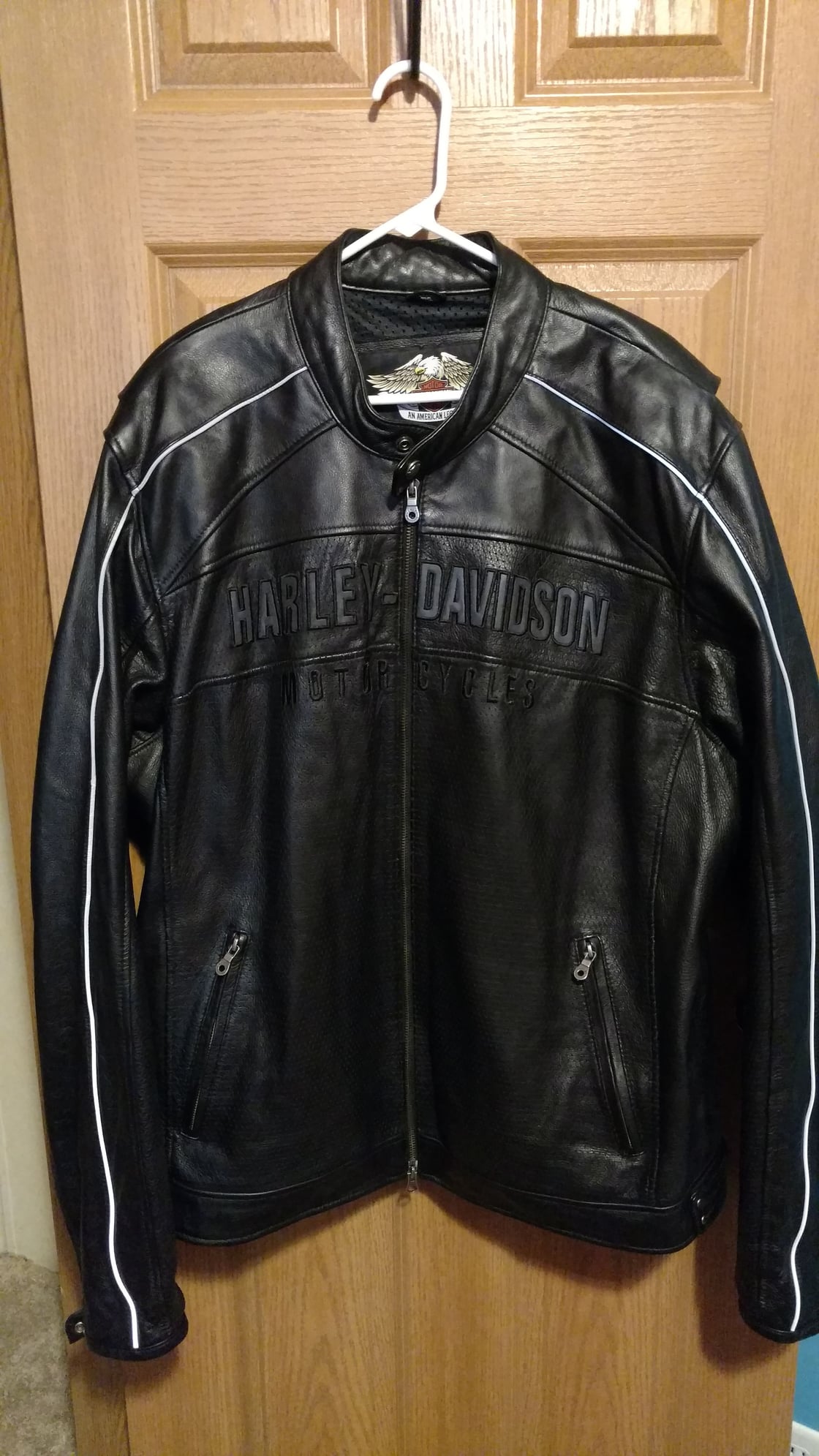 Men's 3xlt heavy leather Harley jacket - Harley Davidson Forums
