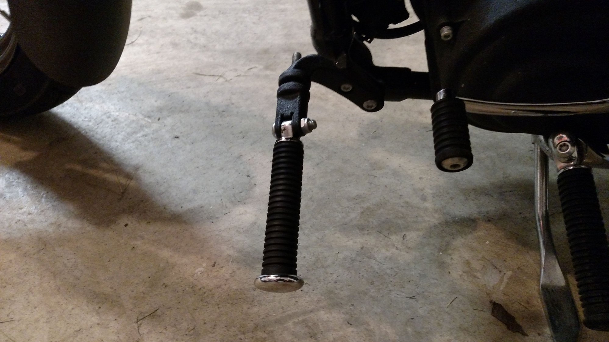Highway Pegs/Fat Bob Peg Mounts Harley Davidson Forums