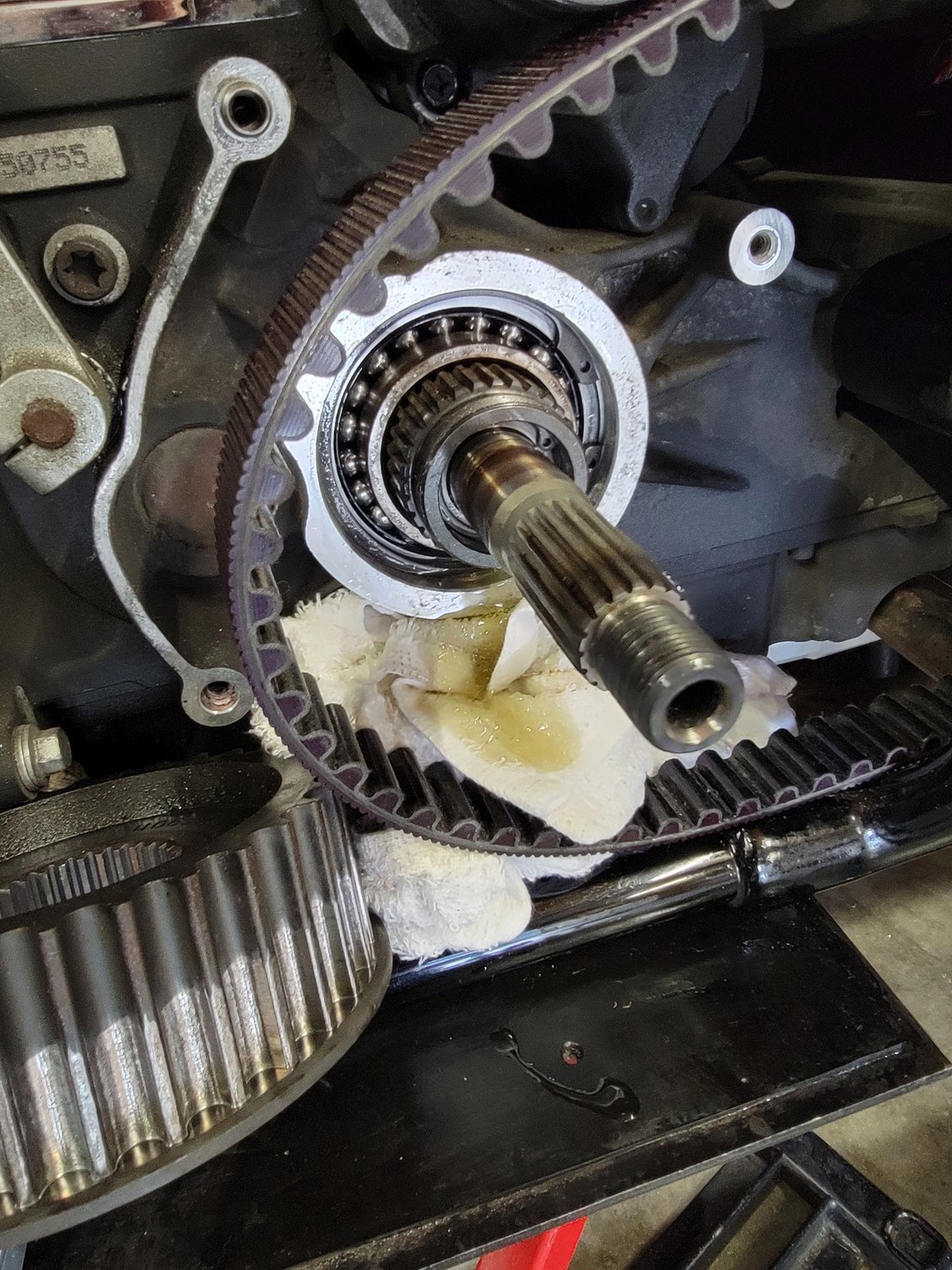 Transmission mainshaft seal Harley Davidson Forums