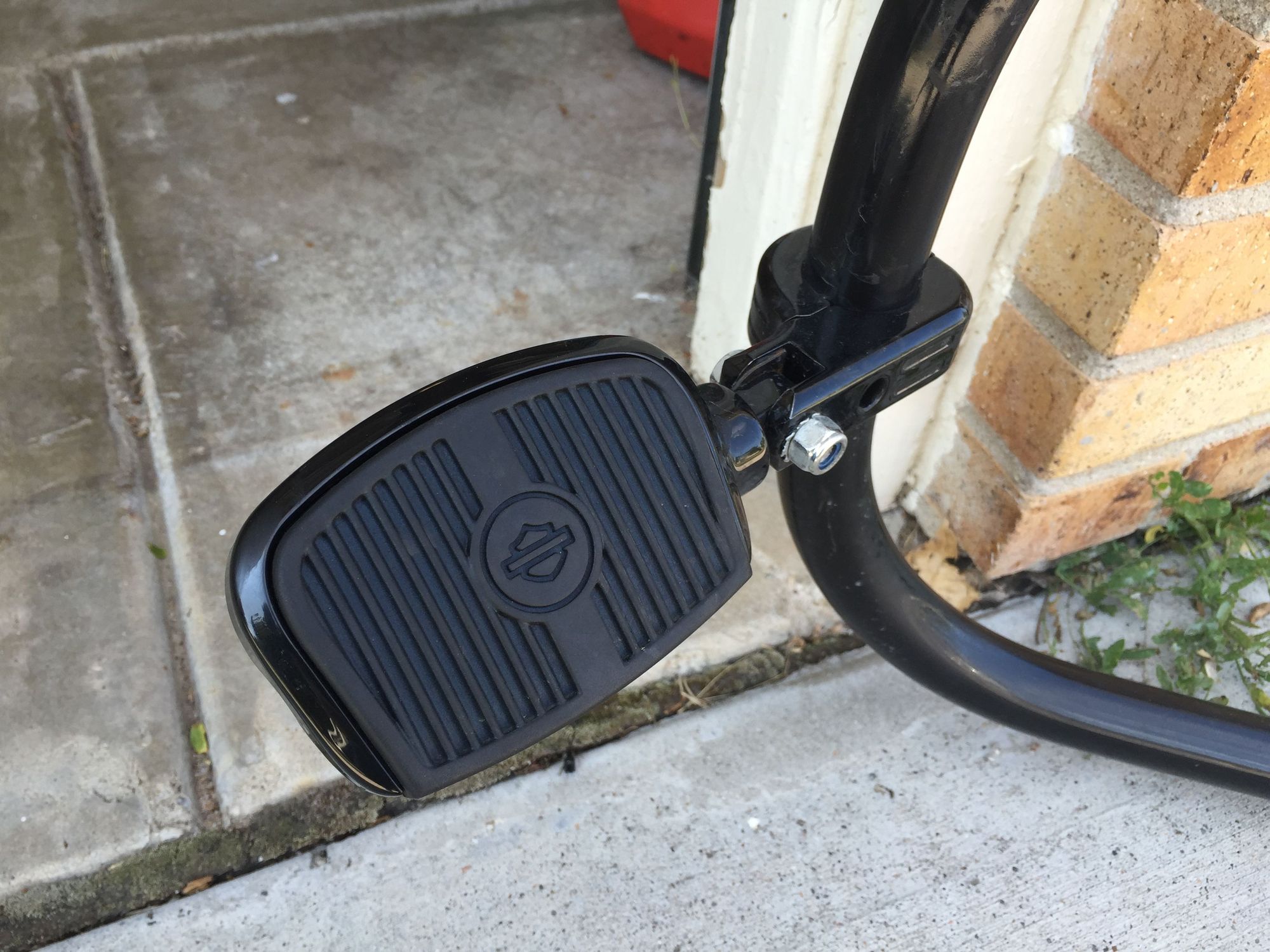 HD mini floorboard highway pegs Harley Davidson Forums