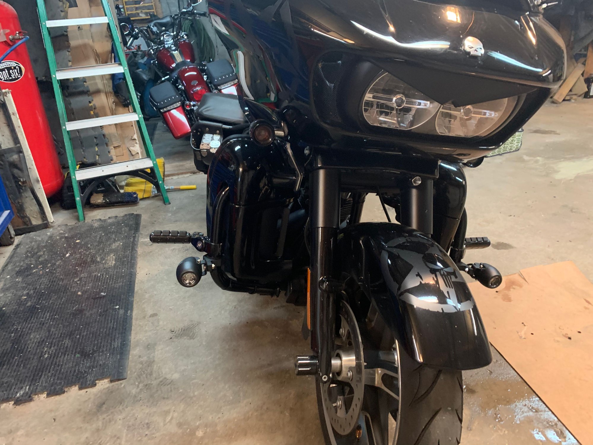 Looking for options for crash bar mounted auxiliary “flood” driving