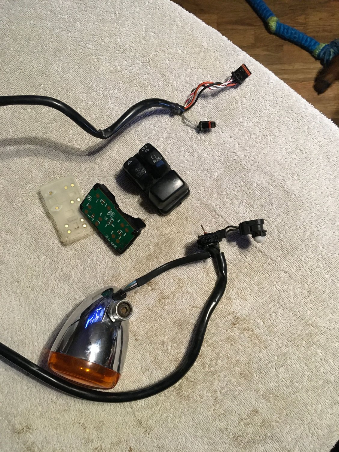 Plug melted at switch, obsolete part. Anyway to retrofit a newer part?