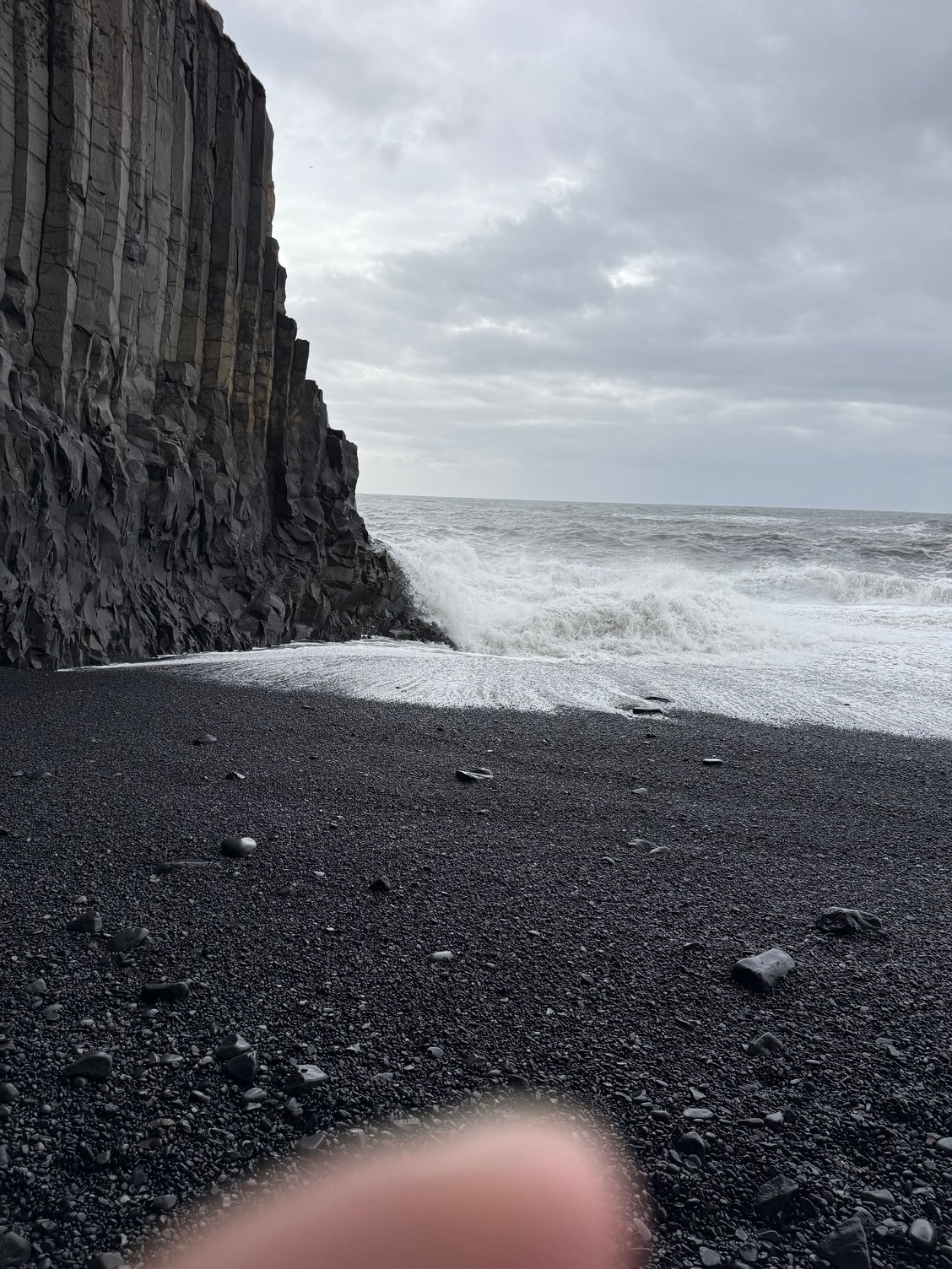 Black sand beach in my finger lol
